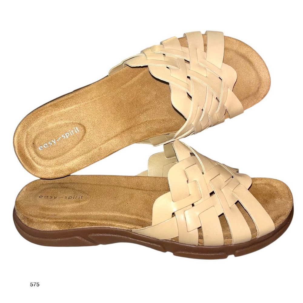 *new* Easy Spirit Semarsha Cream Woven Sandals